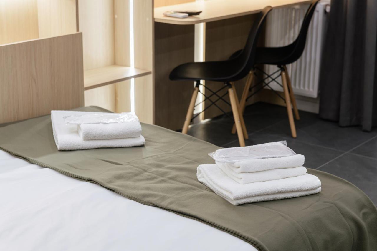 Luxury Apartments Smart House Uzhhorod Ngoại thất bức ảnh