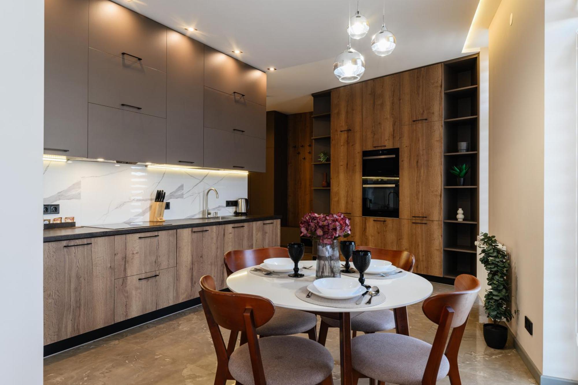 Luxury Apartments Smart House Uzhhorod Ngoại thất bức ảnh