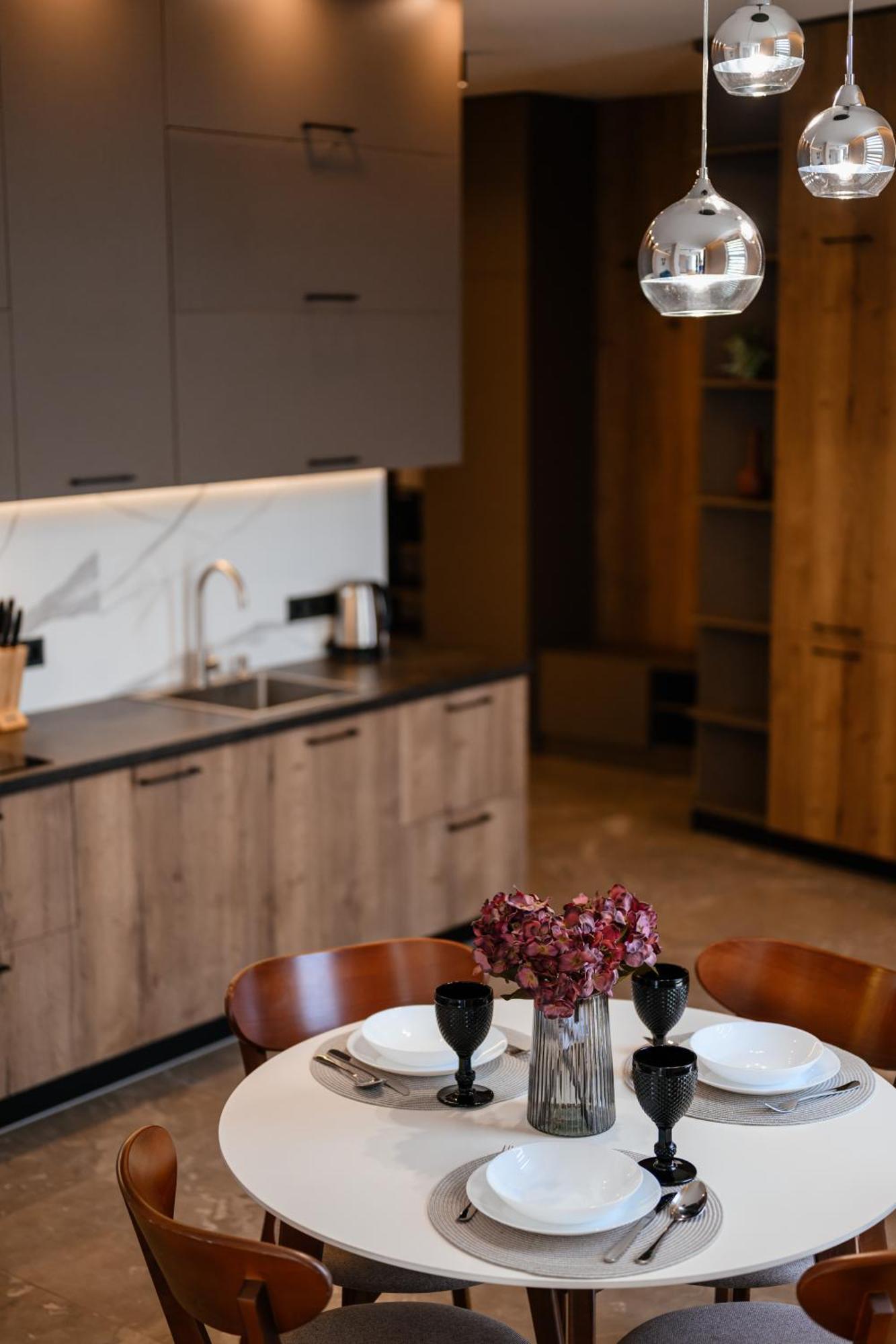Luxury Apartments Smart House Uzhhorod Ngoại thất bức ảnh