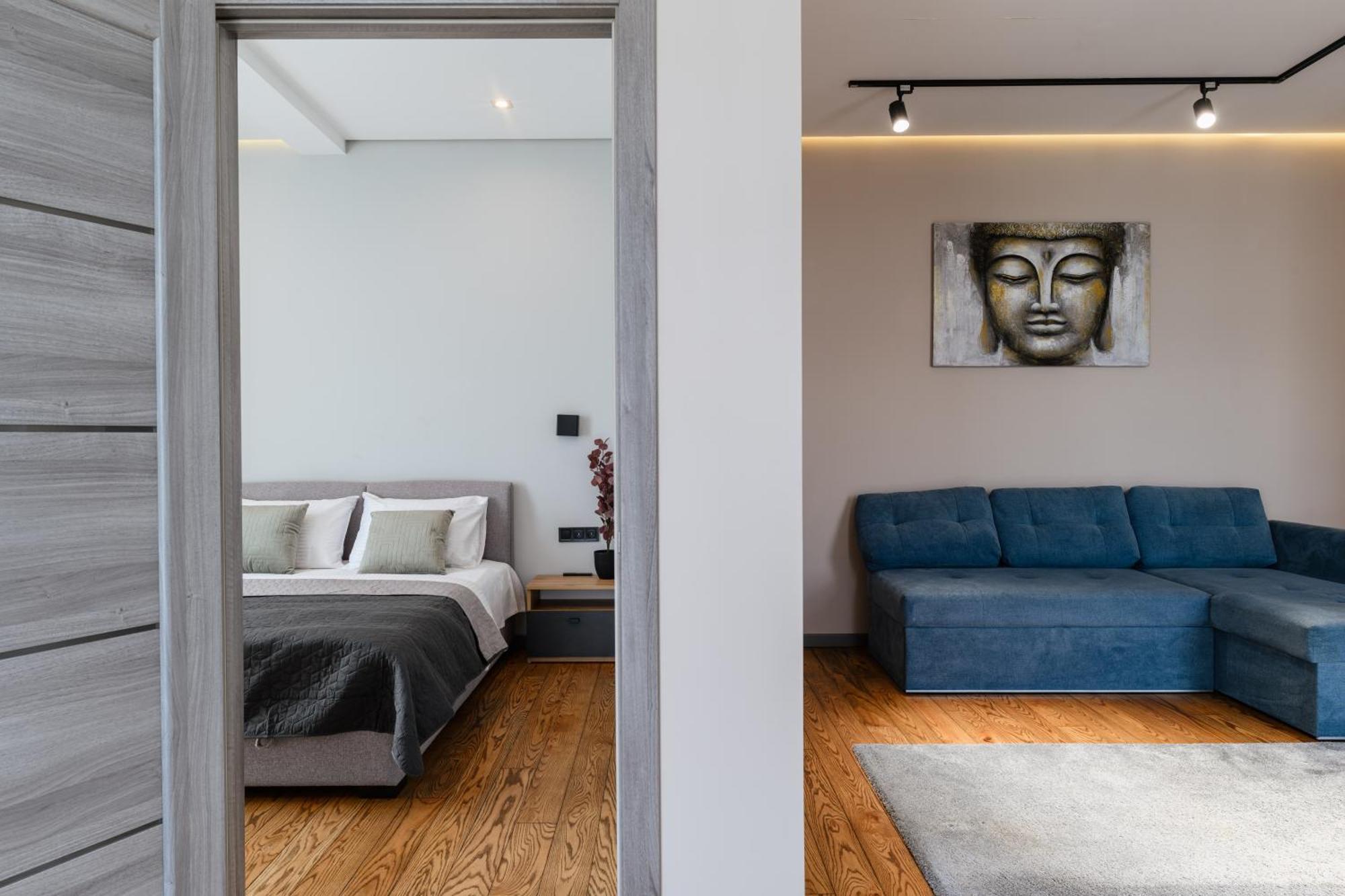 Luxury Apartments Smart House Uzhhorod Ngoại thất bức ảnh