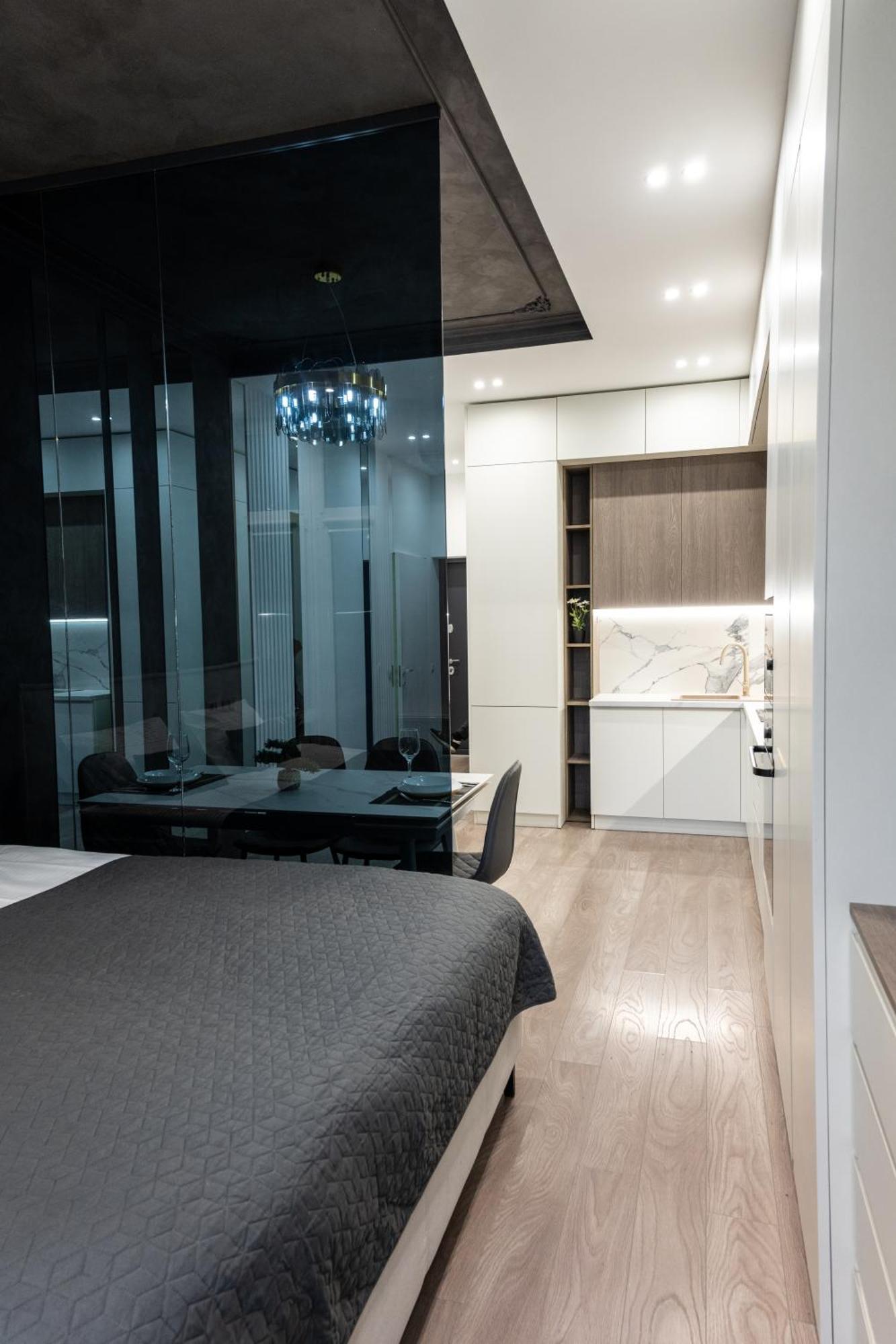 Luxury Apartments Smart House Uzhhorod Ngoại thất bức ảnh
